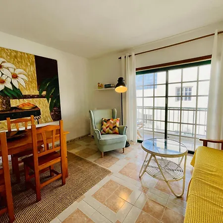 Apartment With Ocean View Alcala (Tenerife)